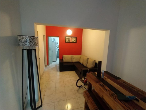 Imagen 2 de 16 de Casa - Barrio Alberdi