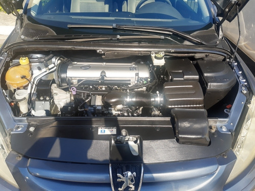 Peugeot 307 2005 2.0 Feline 5p