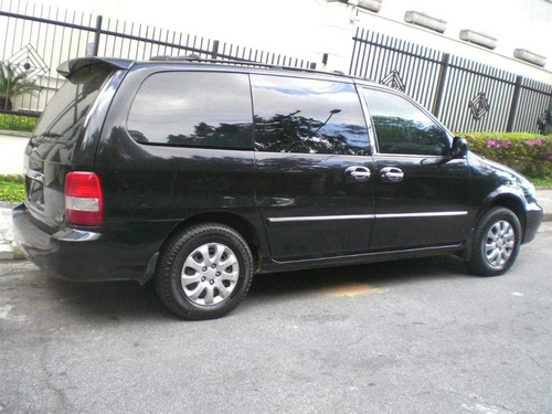 Kia Carnival 2006 2.5 5p