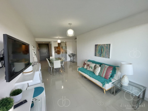 Imagen 8 de 13 de Venta De Apartamento De 2 Dormitorios En Edificio Be Punta