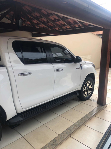 Toyota Hilux 2.8 Srx 50th Anniversary Cab. Dupla 4x4 Tdi