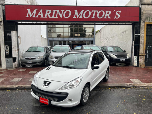 Peugeot 207 1.6 Xt