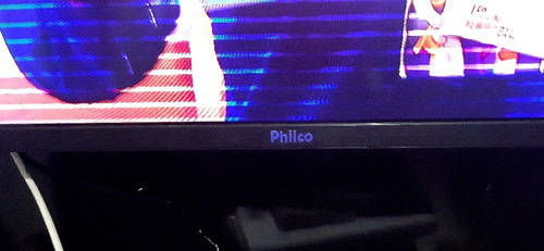 Televisão Philco Smart Tv 42polegadas Favor Leia A Descrição