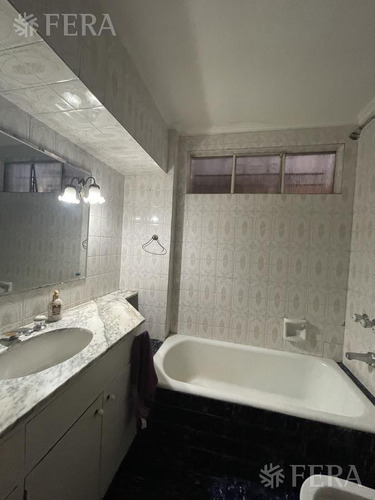 Imagen 10 de 17 de Venta Casa 4 Ambientes Con Cochera, Quincho Y Fondo Libre Con Piscina En Don Bosco (30983)