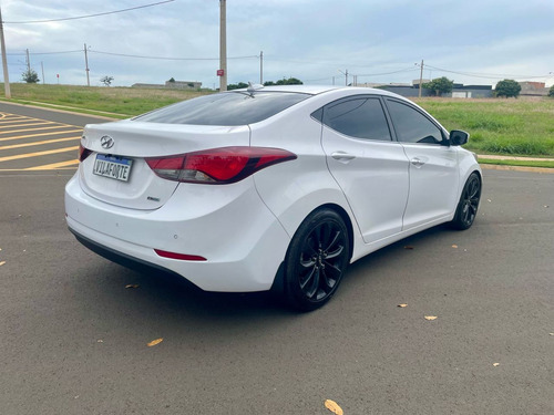 Hyundai Elantra 2.0 16V 4P FLEX GLS AUTOMÁTICO