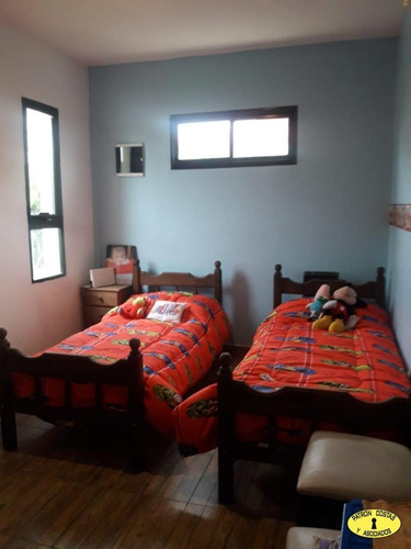 2863ro-casa En Venta En Barrio Los Robles, Haras Santa María