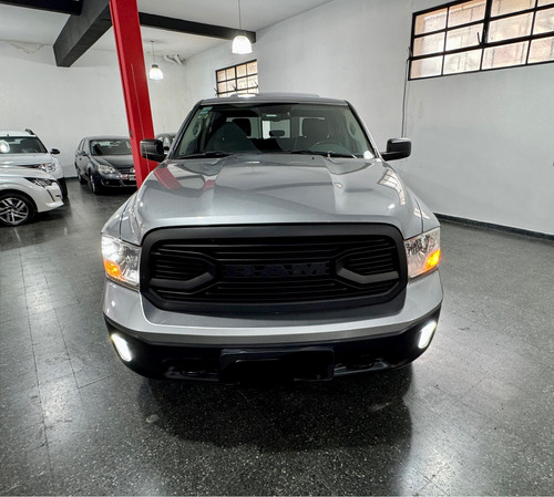 RAM 1500 5.7 Laramie Atx V8