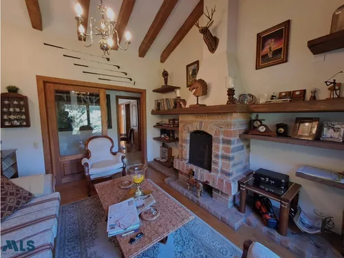 Casa Con Excelente Ubicación(mls#246703)