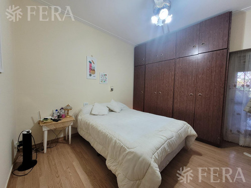Venta De Casa De 3 Ambientes Con Patio En Wilde