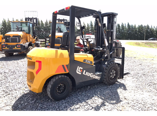 Autoelevador Liugong 3.500kg Torre Triple Con Desplazador