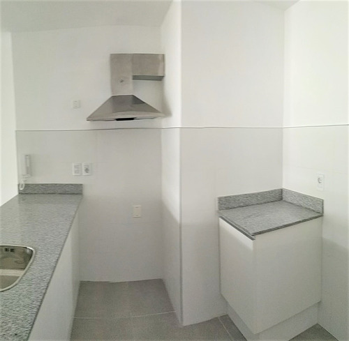 Imagen 5 de 10 de -apartamento 1 Dormitorio, Balcón, Centro Sur.