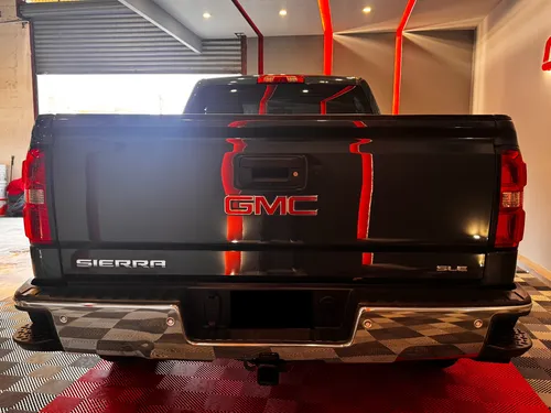 GMC Sierra 5.3 cabina regular sle 4x4