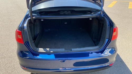 Volkswagen Vento 2.5 Luxury 170cv