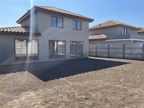 Casa En Venta De 3 Dorm. Brisas Norte Chicureo