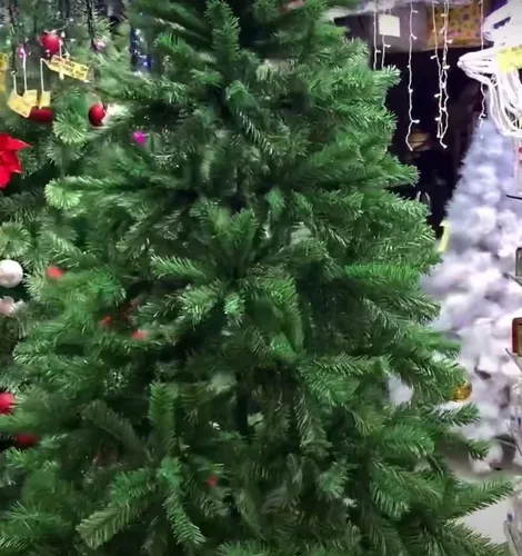 Árvore de Natal Pinheiro 2,40 M 240 Cm 1633 Galhos Gigante