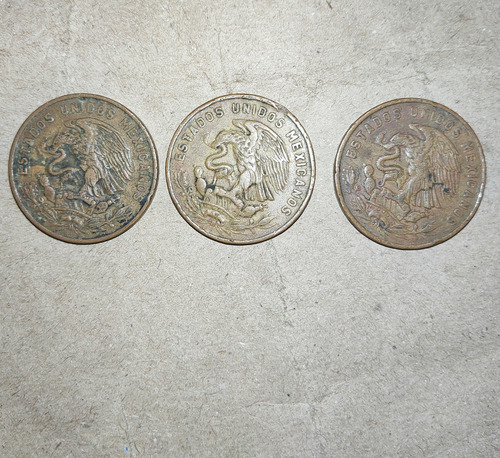 3 Monedas Antiguas De 20¢ Pirámides, De 1966 (Usado)