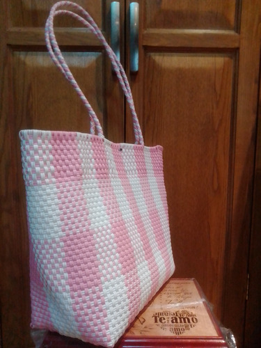 Bolsa Dama Tote Bag Tejido Plástico Artesanal Hecho A Mano Color Rosa