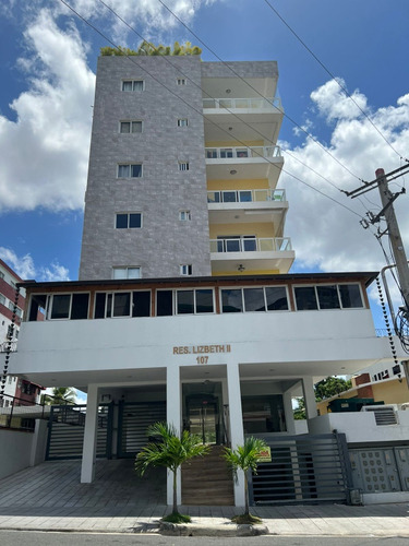 Apartamento En Alquiler En La Julia, 2 Habs 2 Baños 2 Parque