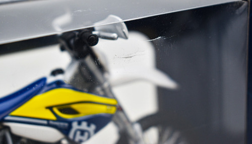 Husqvarna Fe 501 Motocicleta A Escala 1/12 Maisto Color Blanco