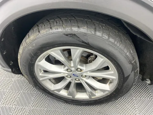 Ford Explorer Xlt 2.3