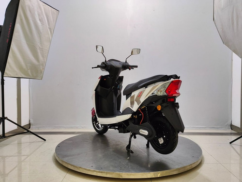 Scooter Moto Tipo Vespa Eléctrica Zl3