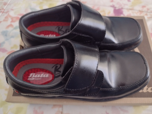 Zapato Negro Colegio Niño Marca Bata Talla 37