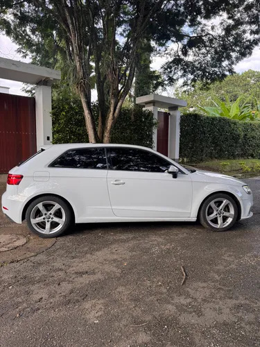 Audi A3 1.2 Attraction Sline