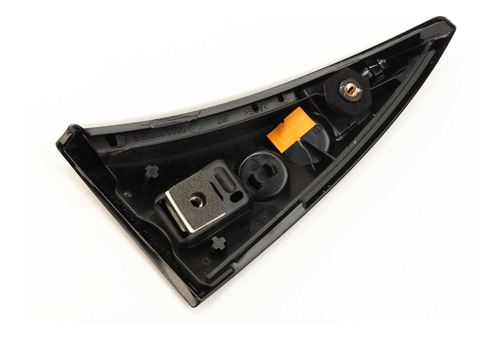 Imagen 2 de 8 de Deflector Moldura Luneta Renault