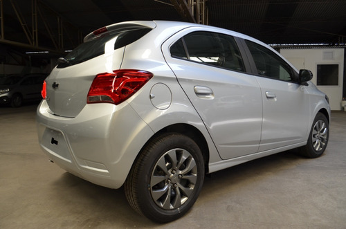 Imagen 9 de 18 de Chevrolet Onix 1.4 Joy Ls