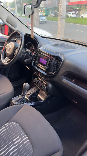 Fiat Toro 1.8 Endurance 16v Flex 4x2 Aut. 4p