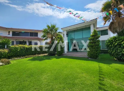 Casa En Venta En Morelos, Fraccionamiento Lomas De Cocoyoc