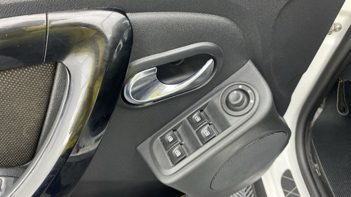 Imagen 19 de 25 de Renault Duster