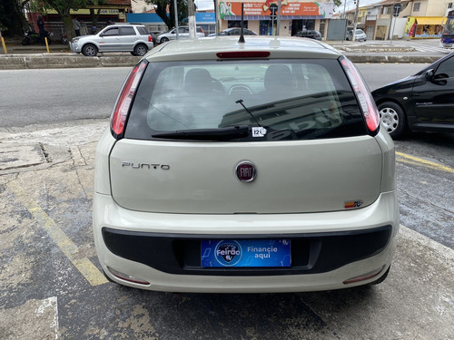 Fiat Punto 1.4 ATTRACTIVE 8V FLEX 4P MANUAL