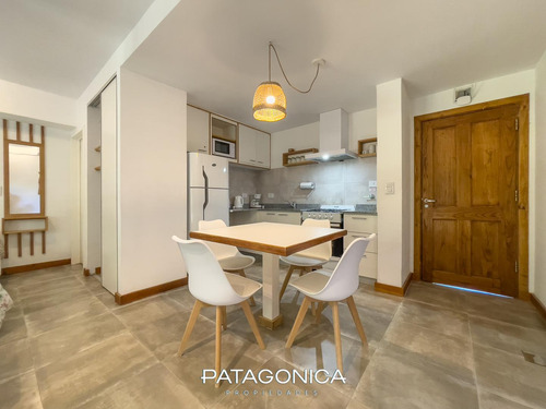 Venta Depto Monoambiente 35 M² Deck Privado, Amoblado Y Equipado, Centro
