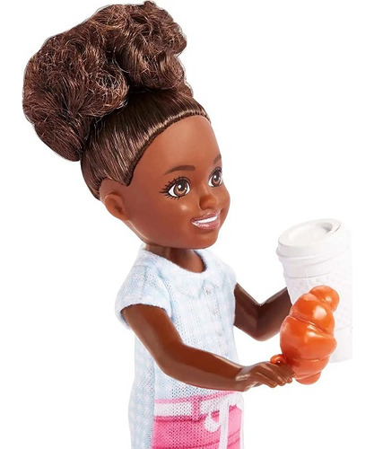 Boneca Barbie Chelsea Profissoes Barista Negra Mattel Gtn86