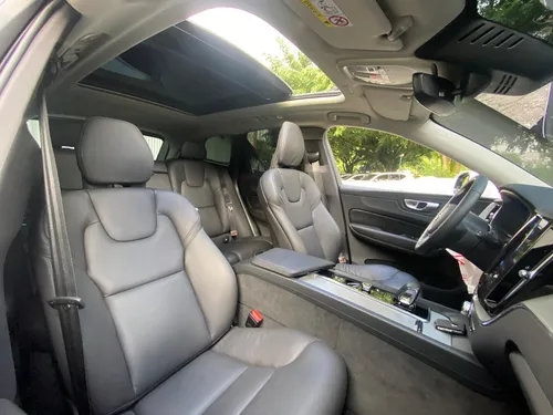 Volvo XC60 2.0 T8 Plus