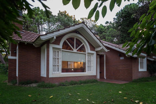 Imagen 2 de 25 de Casa En Venta - 4 Ambientes - Pinamar Norte