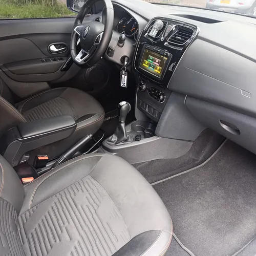 Renault Stepway 1.6 Dynamique / Intens Automática