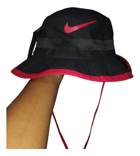 Chapéu Bucket Hat Black De Cordinha Moda Praia