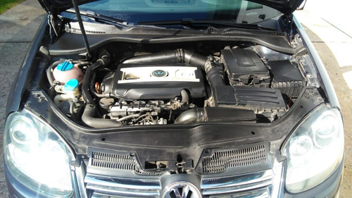 Volkswagen Vento 2.0t Fsi