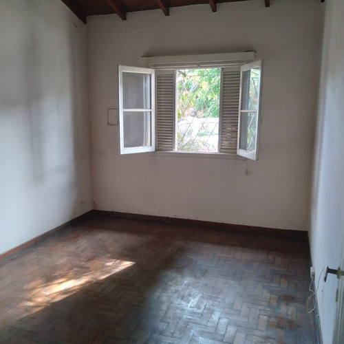 Imagen 7 de 15 de Casa 3 Ambientes, Con Garaje Para 2 Autos