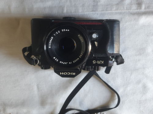 Camara De Fotos Ricoh Kr-5(se Desprendió Perilla) Negro (Usado)