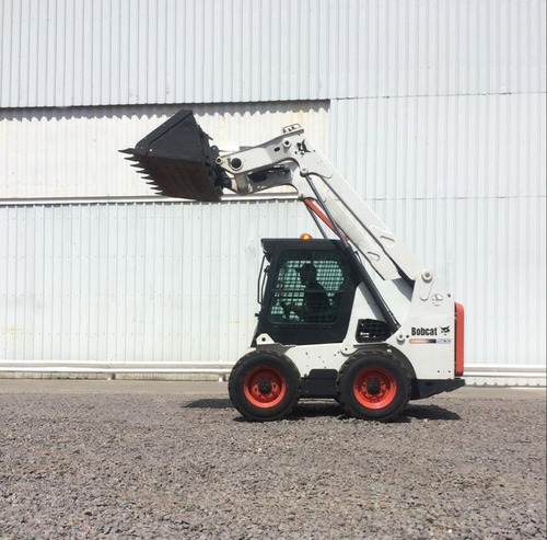 Minicargadora Bobcat S630 (usada), Desde