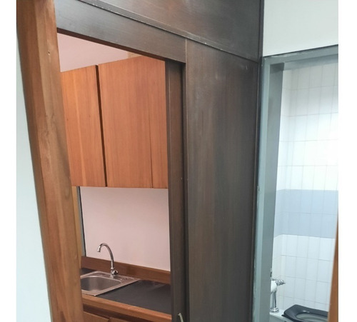 Imagen 8 de 9 de Oficina En Edificio Comercial. Excelente Ubicación, Frente Estacion Metro Los Cortijos