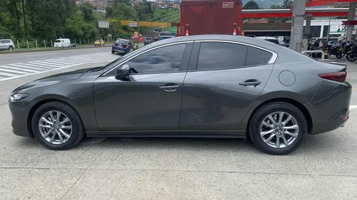 Mazda 3 Mazda 3 2.0 Touring At Hibrido Ligero - Mhev modelo 2024