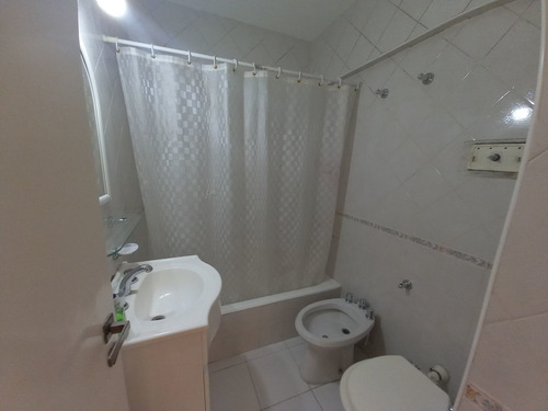 Imagen 15 de 24 de Venta Dto 2 Ambientes Muy Luminoso Oportunidad