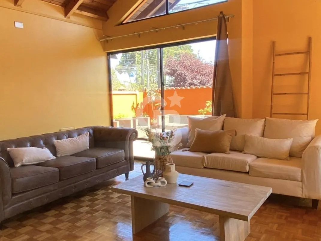Imagen 2 de 20 de Gran Oportunidad: Casa Familiar En Parque Laguna Grande