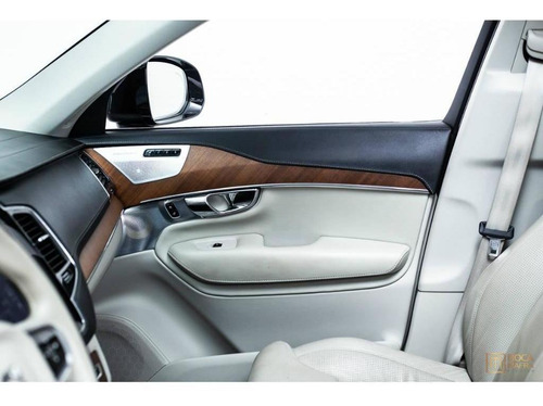 Imagem 10 de 13 de Volvo Xc90 Inscription 2.0