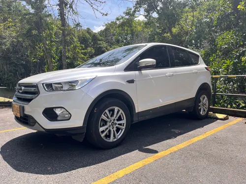 Ford Escape 2.0 Se 240 hp 4x2