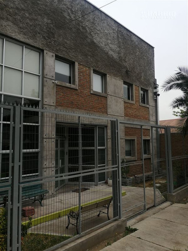 Oficina En Venta En Recoleta